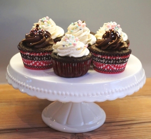 Red Velvet Cupcakes (5)2